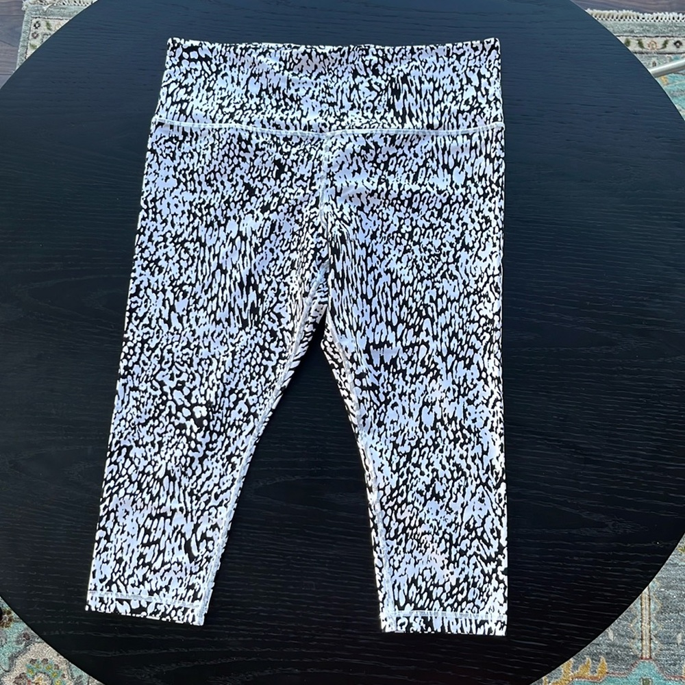 Athleta Elation Capri